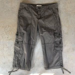 Ann Taylor LOFT Capri Cargo Pants Olive Green 10